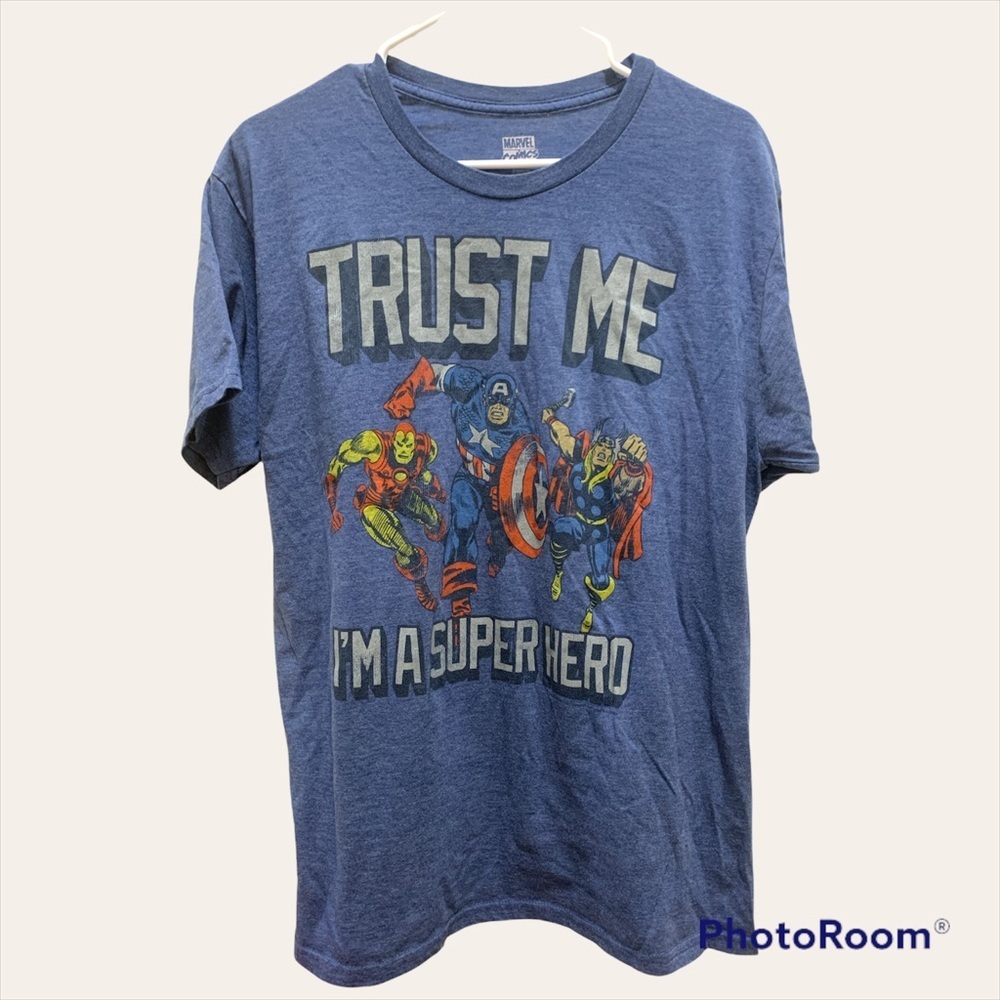 Marvel Comics Trust Me I’m a Superhero Graphic T- Shirt Size Large Blue